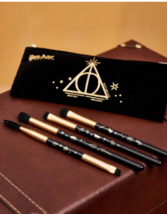 Harry Potter Make Up Brushes With Velvet Bag