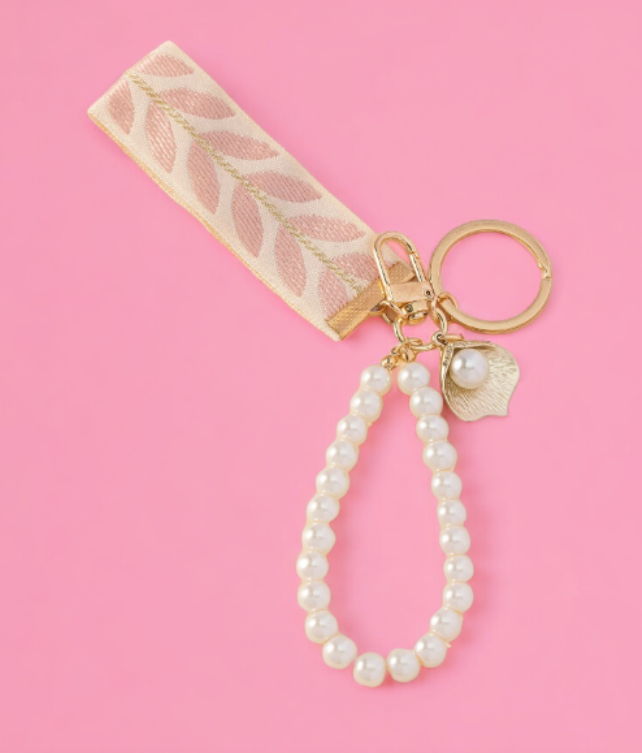 Leaf Pattern Ribbon With Pearl Charm Key Chain - Baby Pink