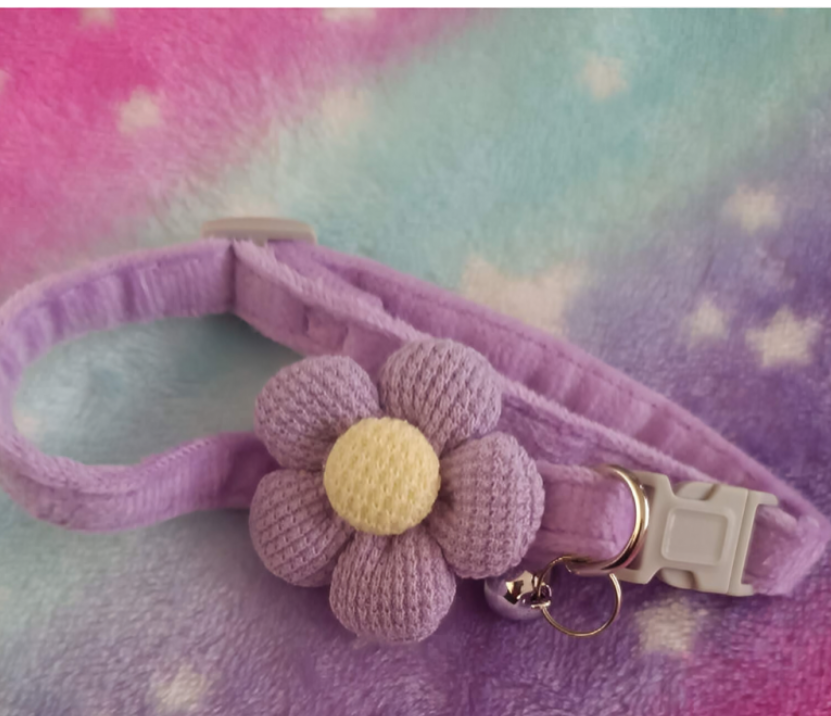 Pet Plush Flower Collar