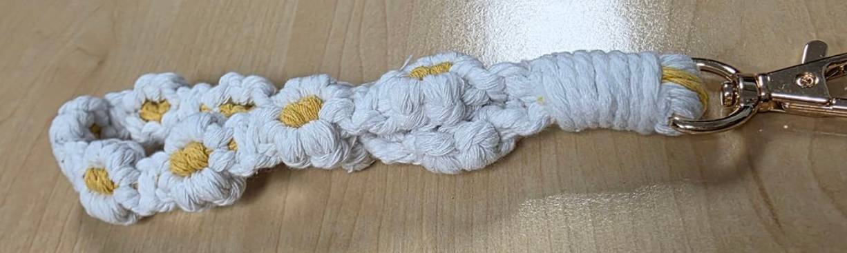 Handmade Crochet Bohemian Style Daisy Keychain - White