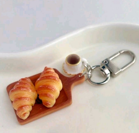 1 Pc Realistic Croissant and Coffee Keychain