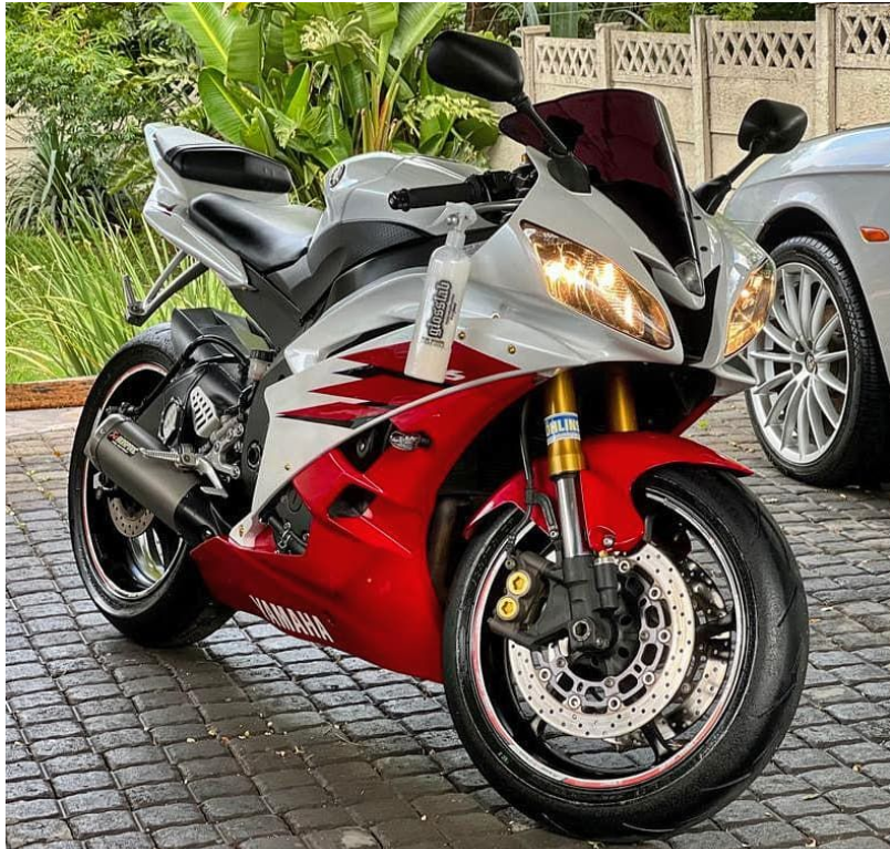 Glosslab Brazilian Carnauba Spray-Wax