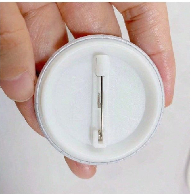 Palestinian Keffiyeh & Rhinestone Watermelon Brooch Set